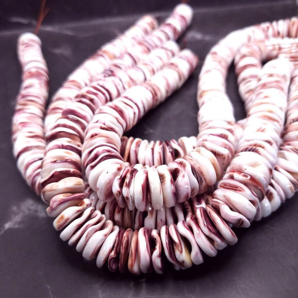 Purple Spiny Oyster (Premium Quality)
18mm 16" strand